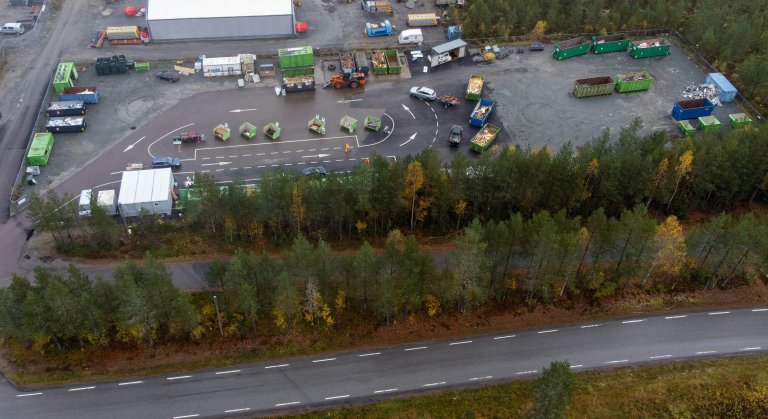 Oversiktsfoto av Nedre Eggedal gjenvinningsstasjon