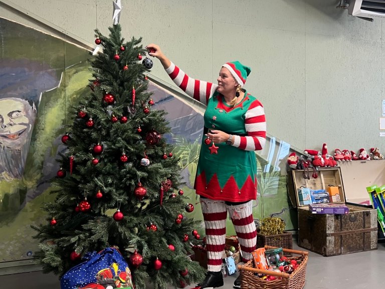 Jul på Enger ombrukstorg_1.jpeg