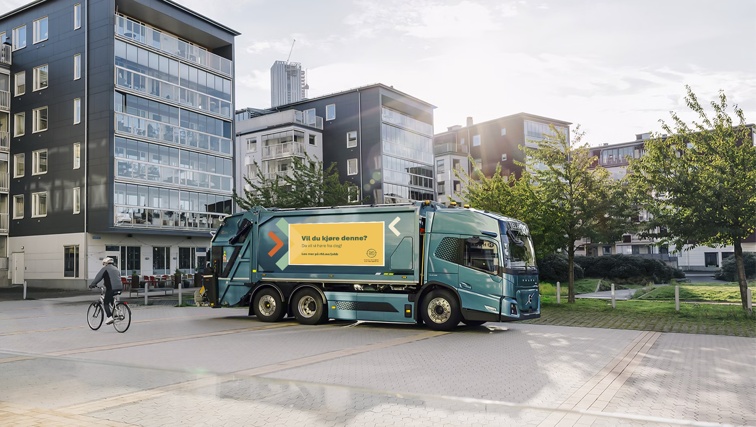 Bilde av stor, ny renovasjonsbil